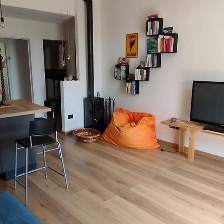 Apartamento La Casina Di Lorenzo Livorno Exterior foto