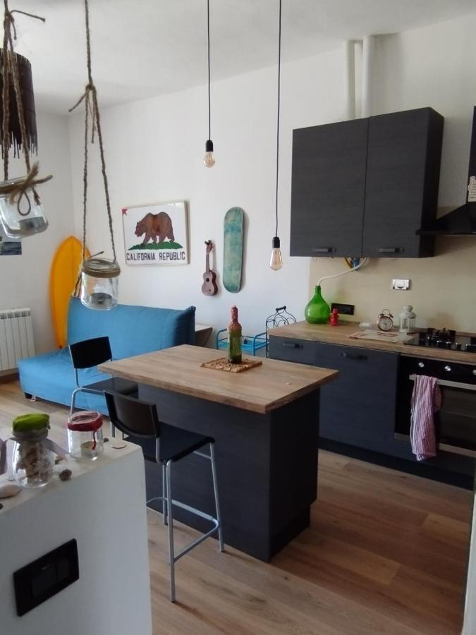 Apartamento La Casina Di Lorenzo Livorno Exterior foto